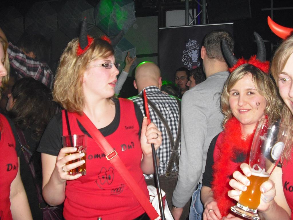 Weiberfasching Loewenherz021